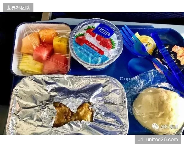 球员赛前集结地点分散，长途飞行汇合本身已是巨大消耗。